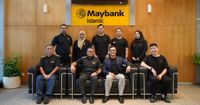 Borong and Maybank Islamic teams at the Salaam Market partnership