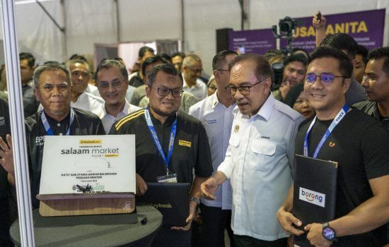 PM Unveils Salaam Market, Malaysia’s First B2B Halal Marketplace